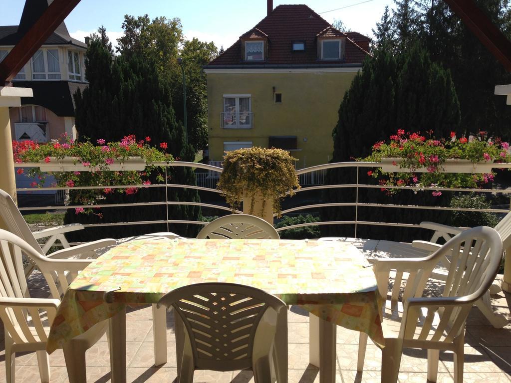 Villa Natalia Хевиз Экстерьер фото
