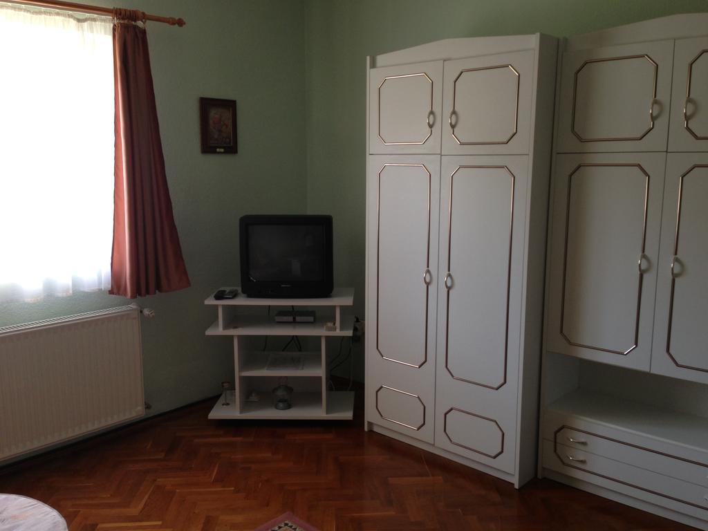 Villa Natalia Хевиз Экстерьер фото