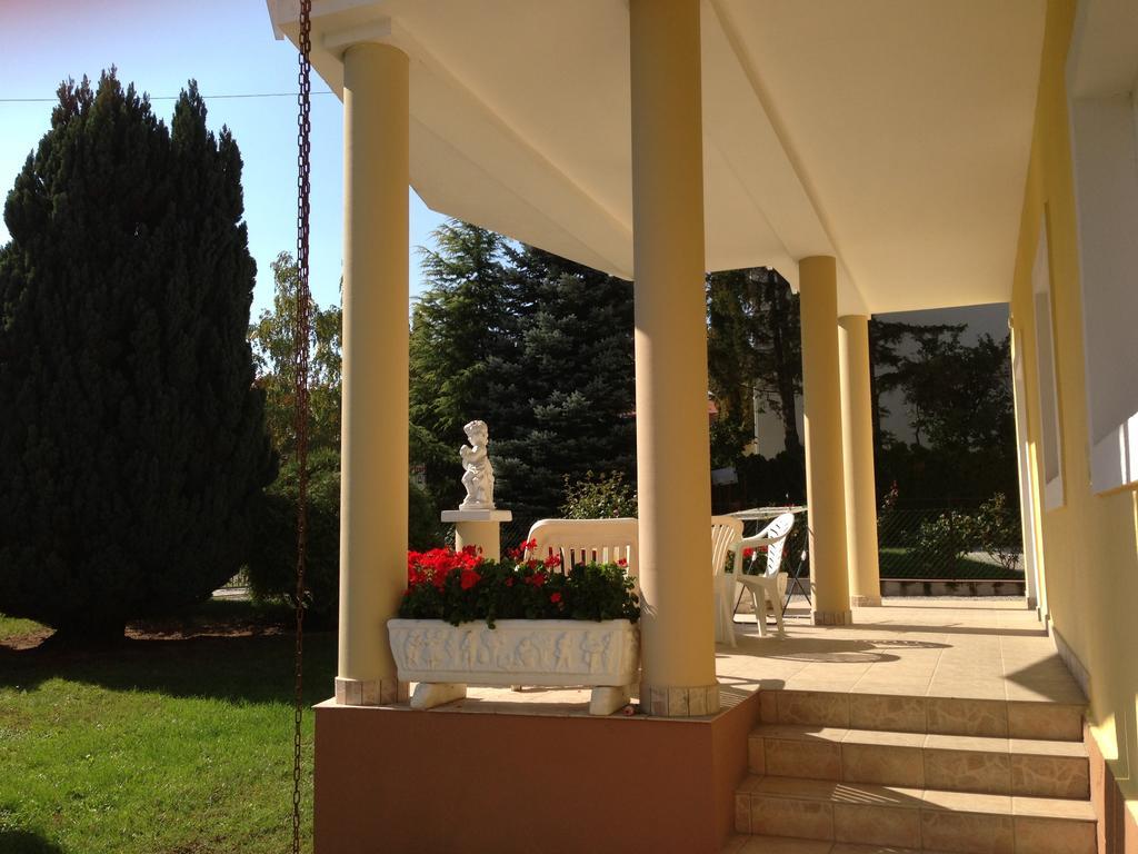 Villa Natalia Хевиз Экстерьер фото
